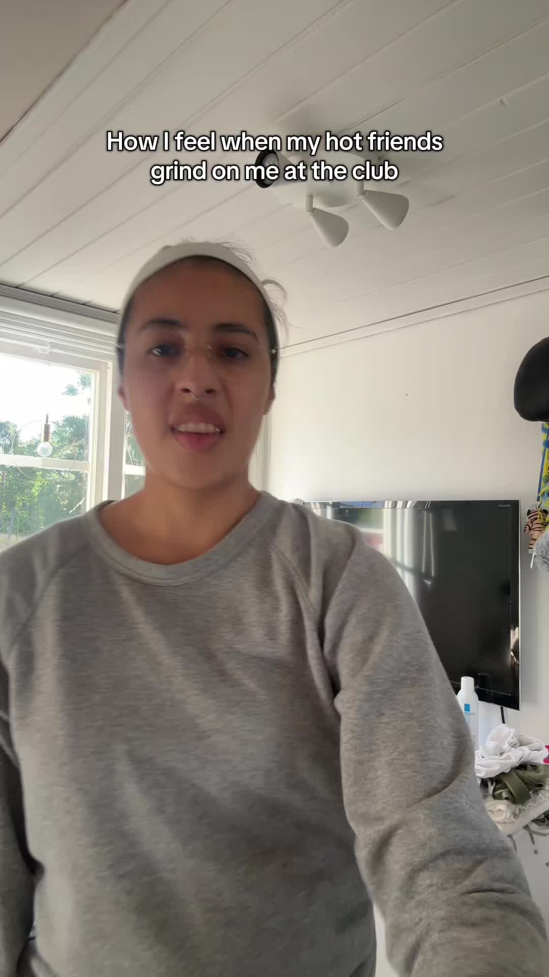 @LolaAngels