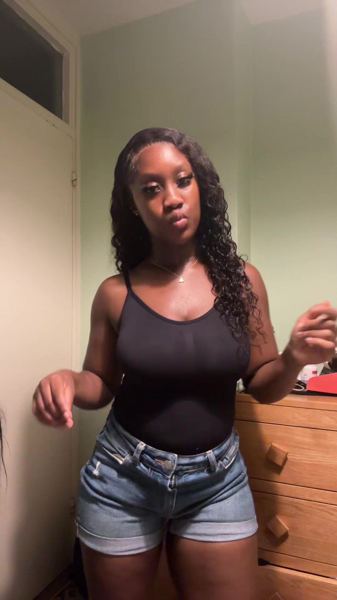 @Kezz🤍