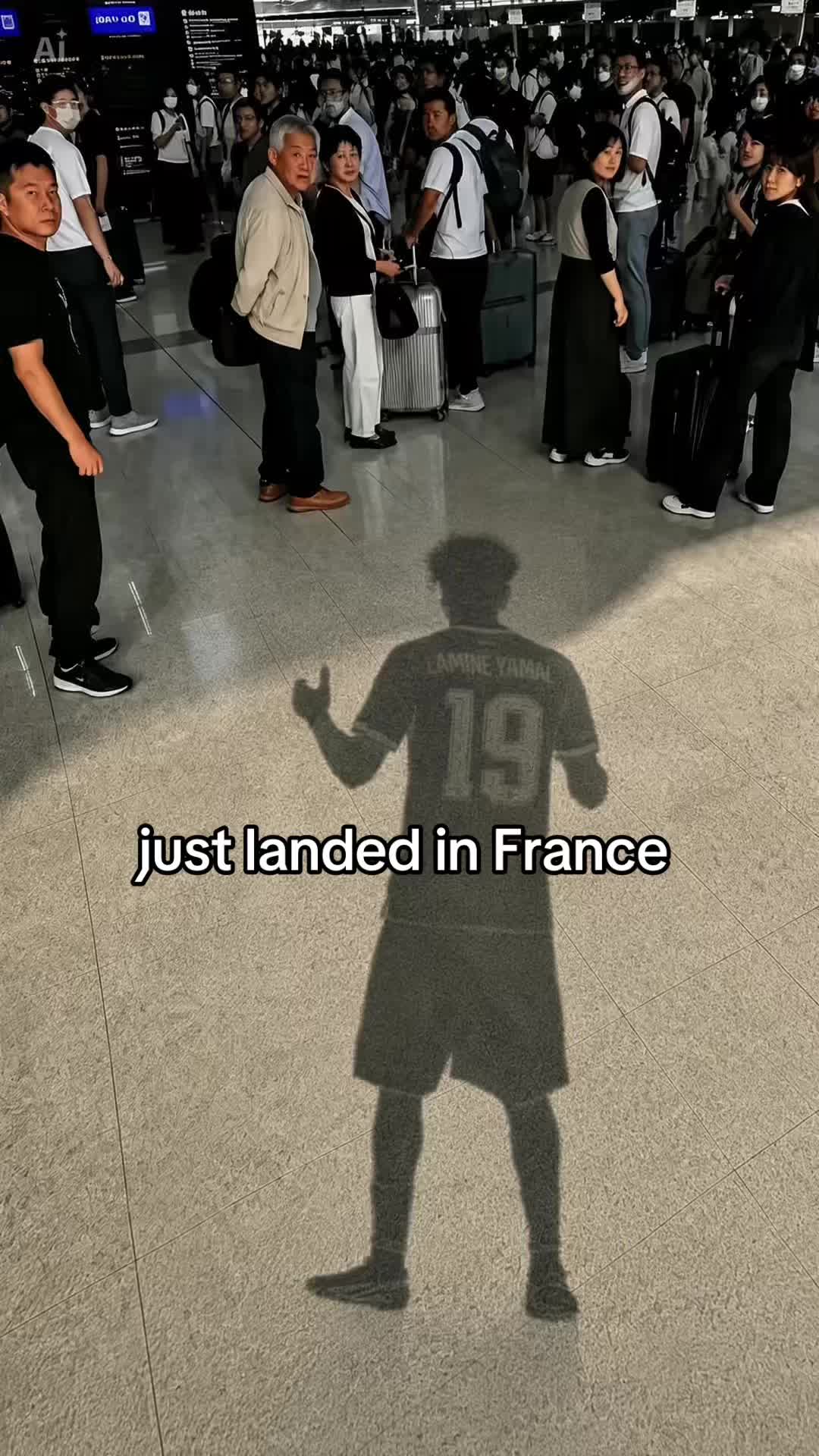 @⃟