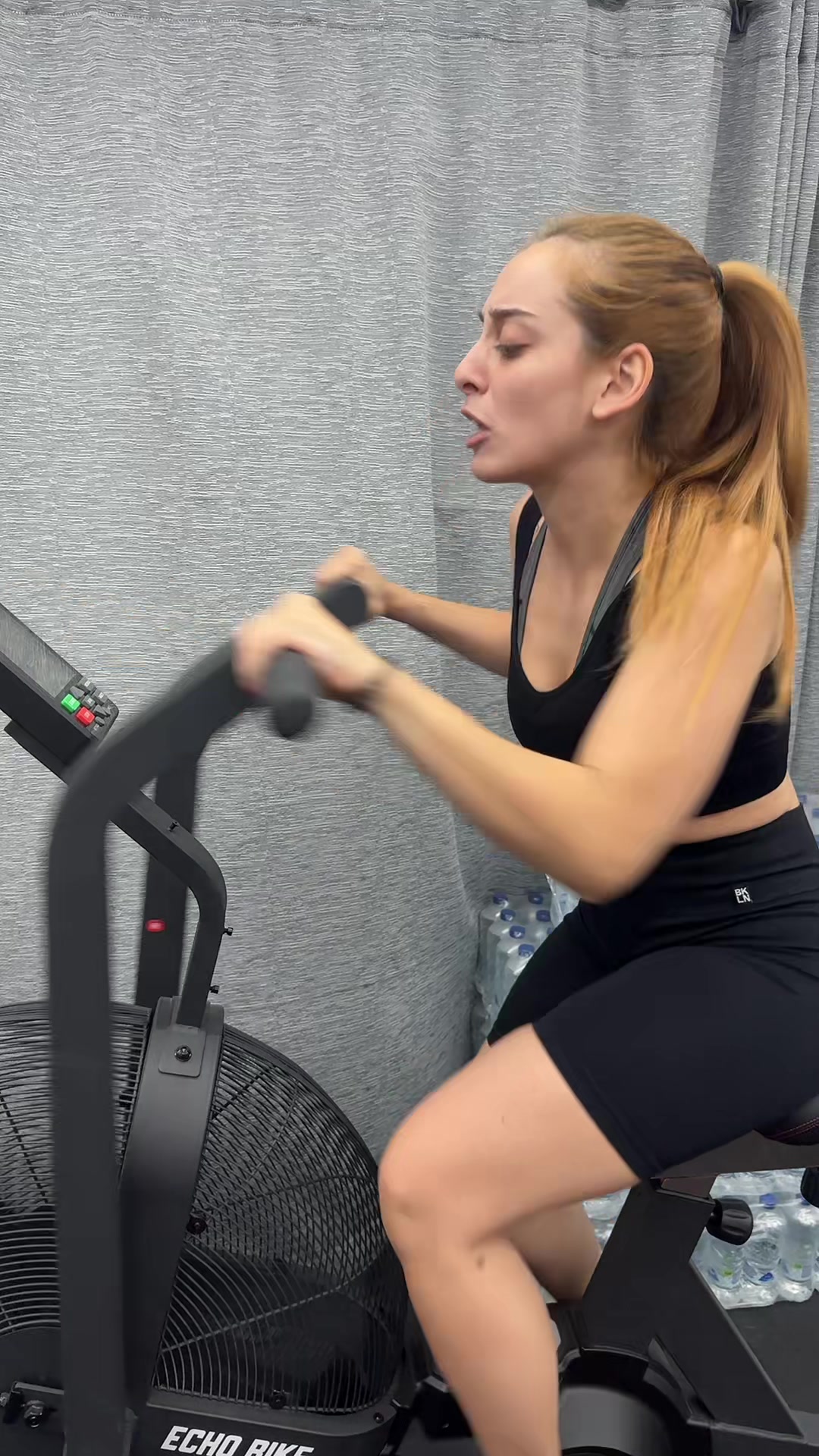 @Takis_Barbend