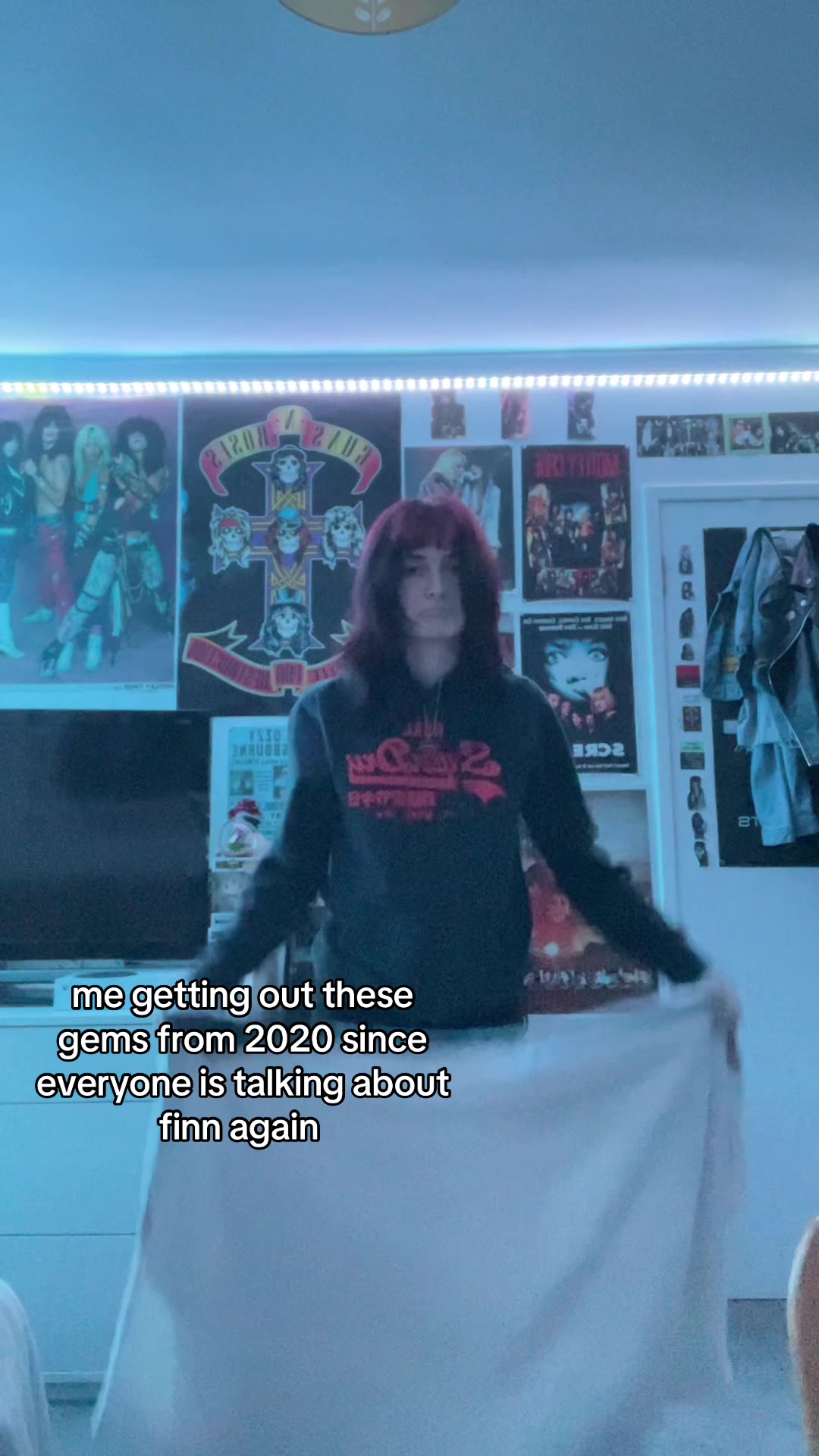 @𝐥𝐨𝐥𝐨 🎸
