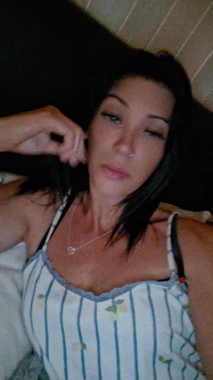 @Tina 👑