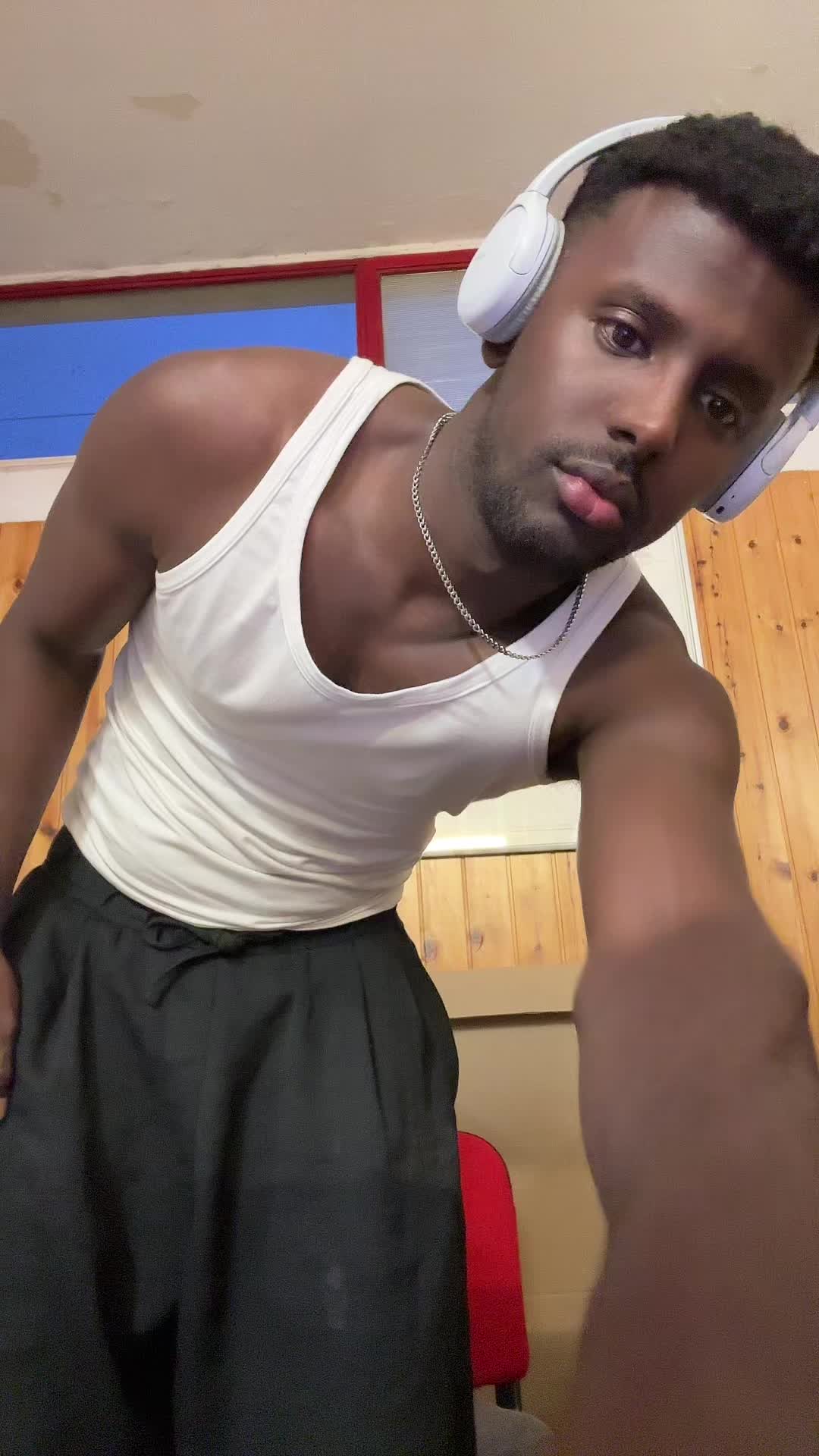 @its.momo2000