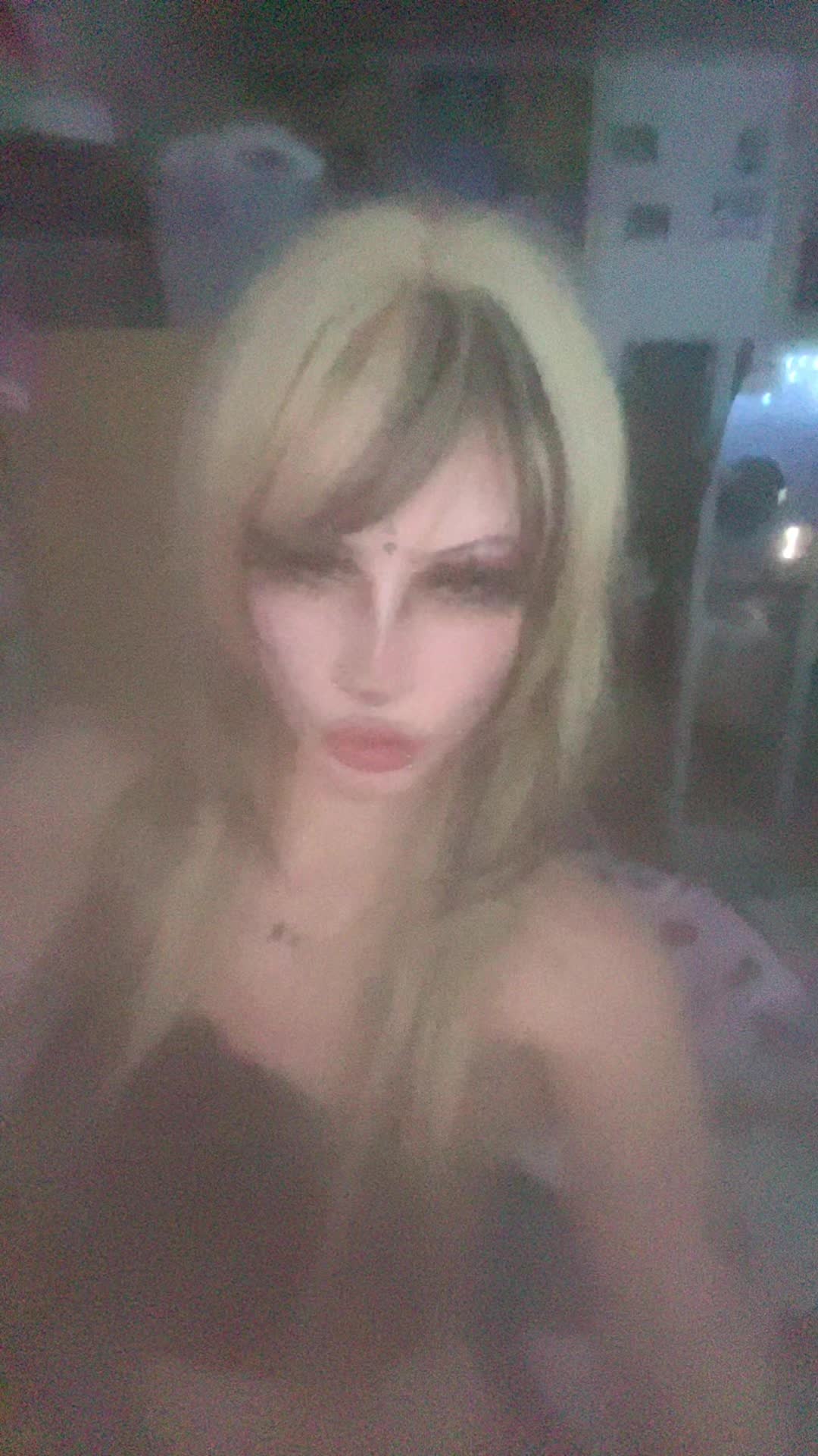 @deezgoonn