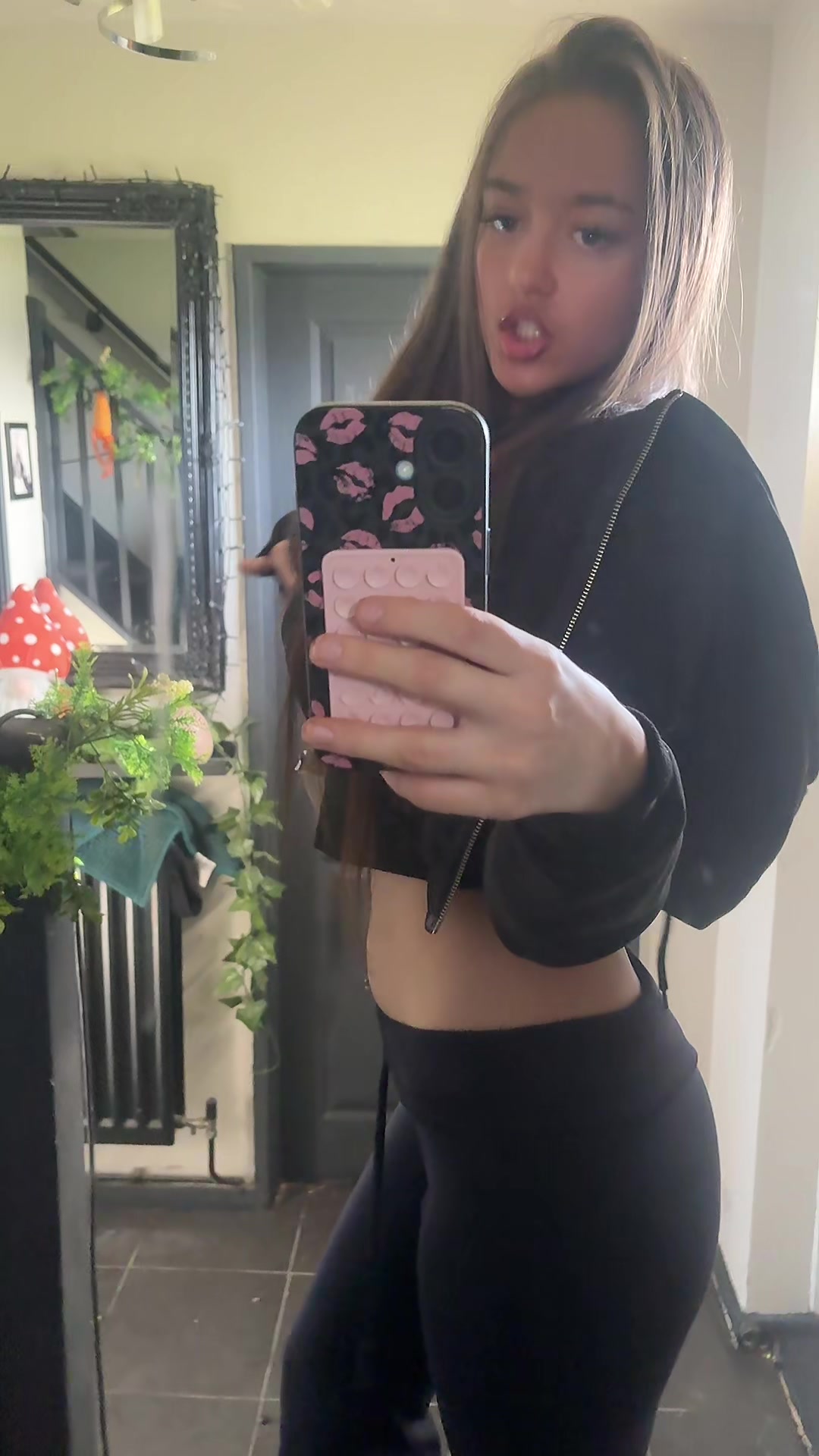 @liv1718xx