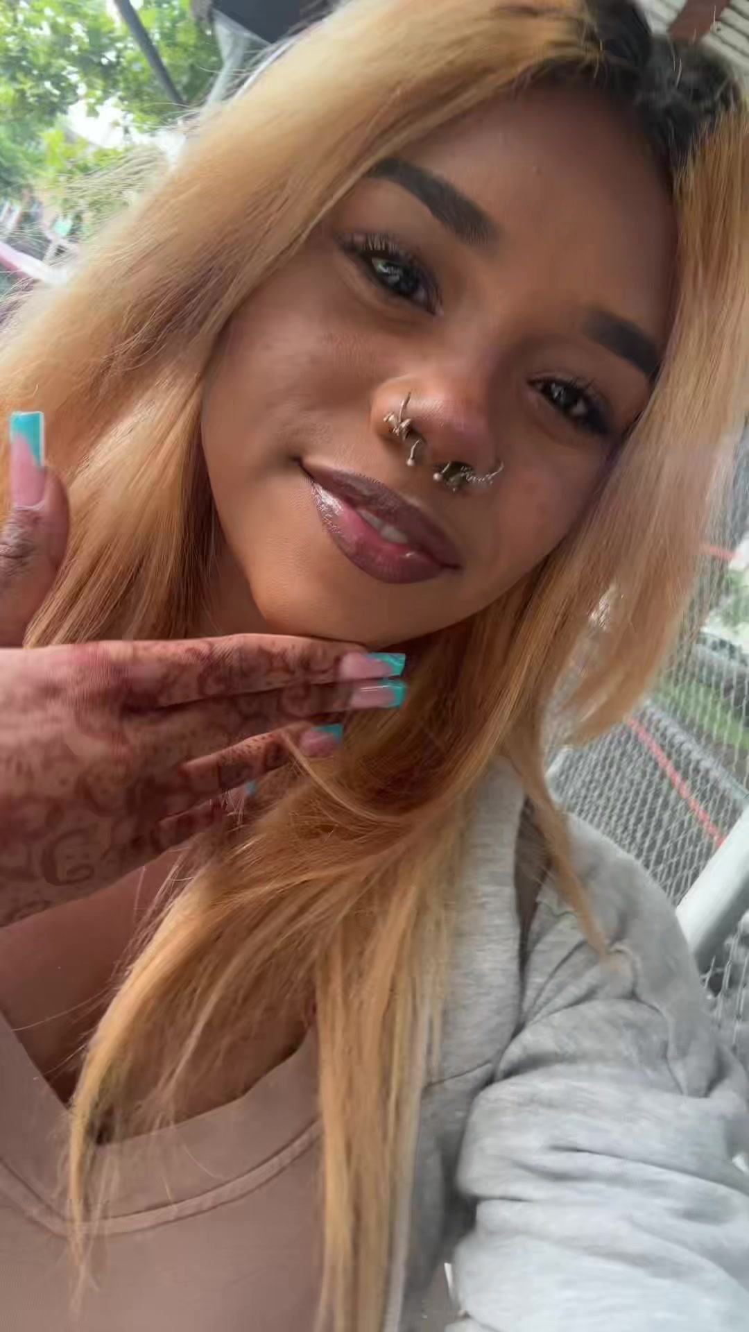 @pinkydinky72