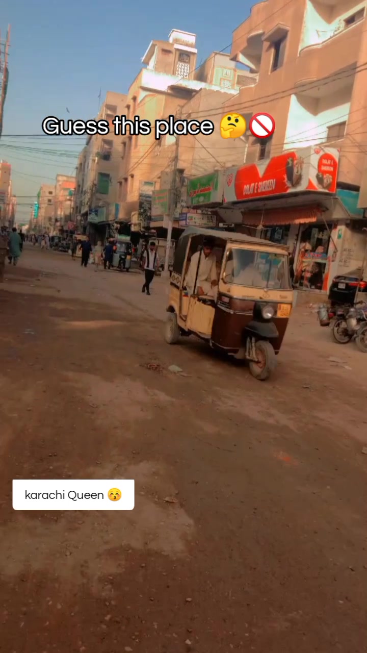 @karachi Girl