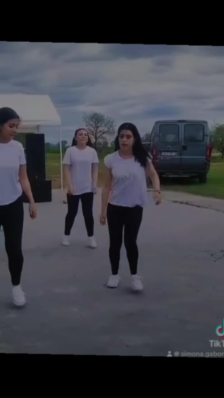 @Simmy🤍