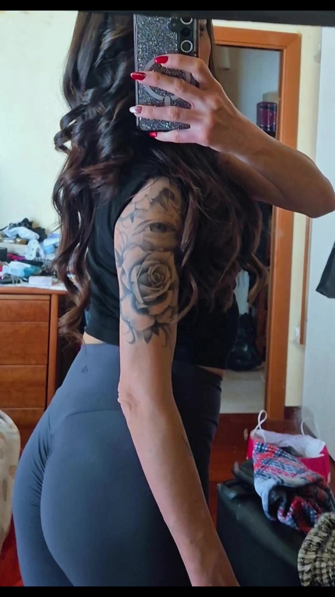 @tizianarebelgirl