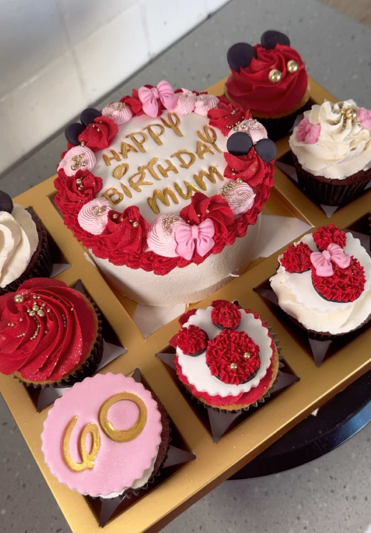 @Charlie's Sweet Cakes