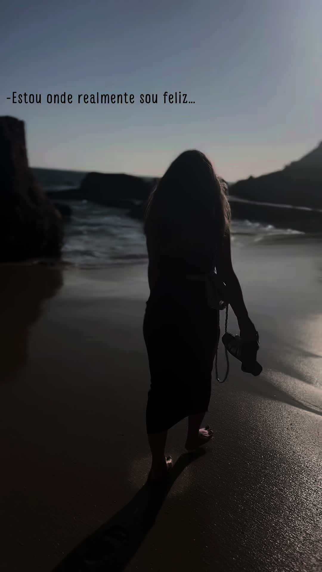 @anaaalves._