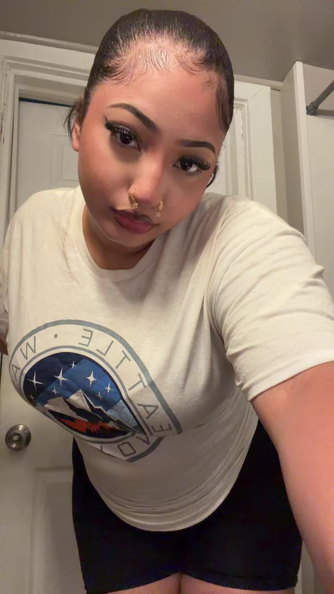 @HotdogHotdog22