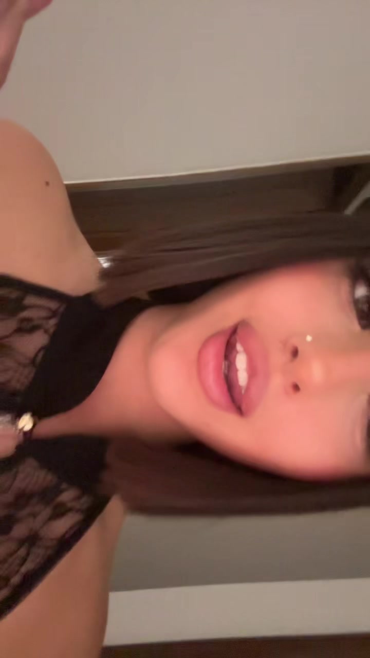 @𝒜𝓁𝑒𝓈𝓈𝒾𝒶✩🌸