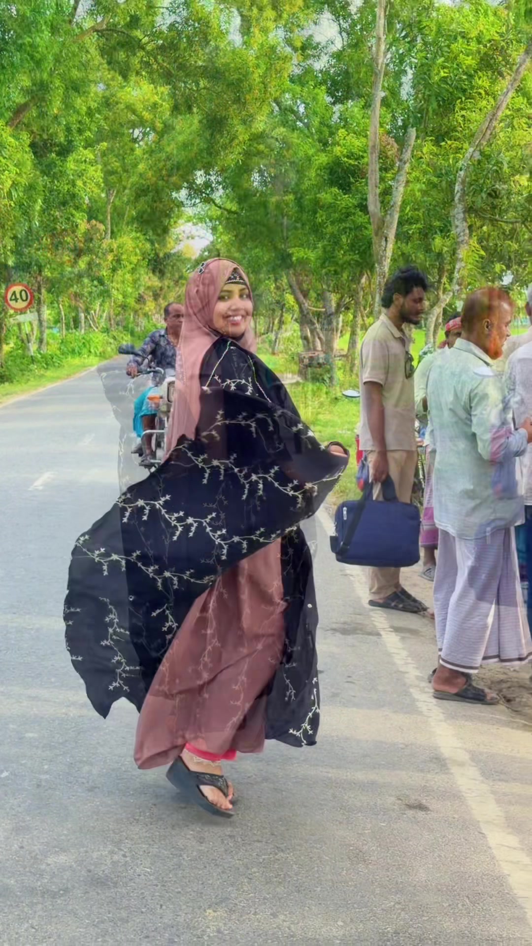 @🔥হাসির রাণী🔥