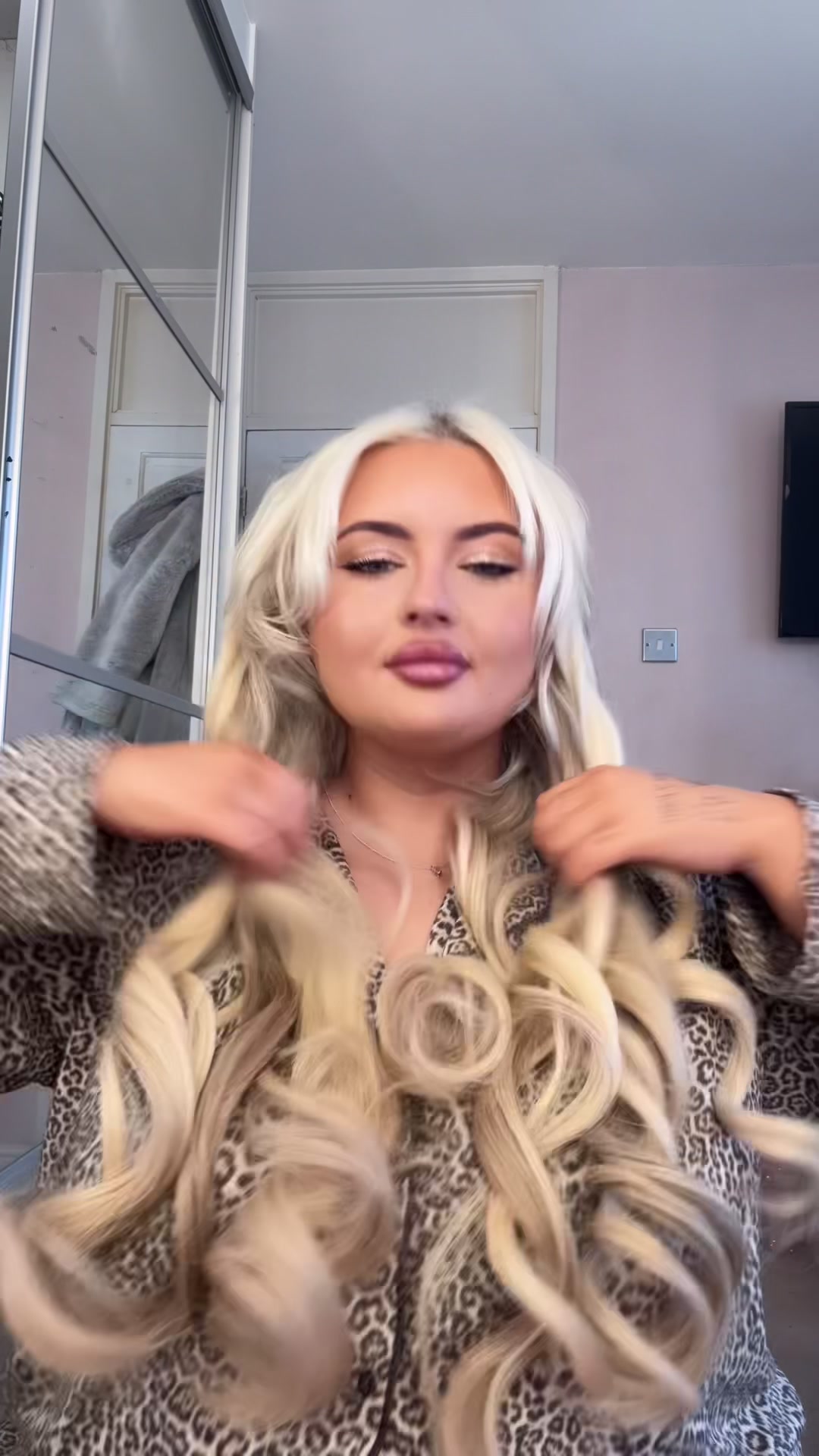 @_niamhox