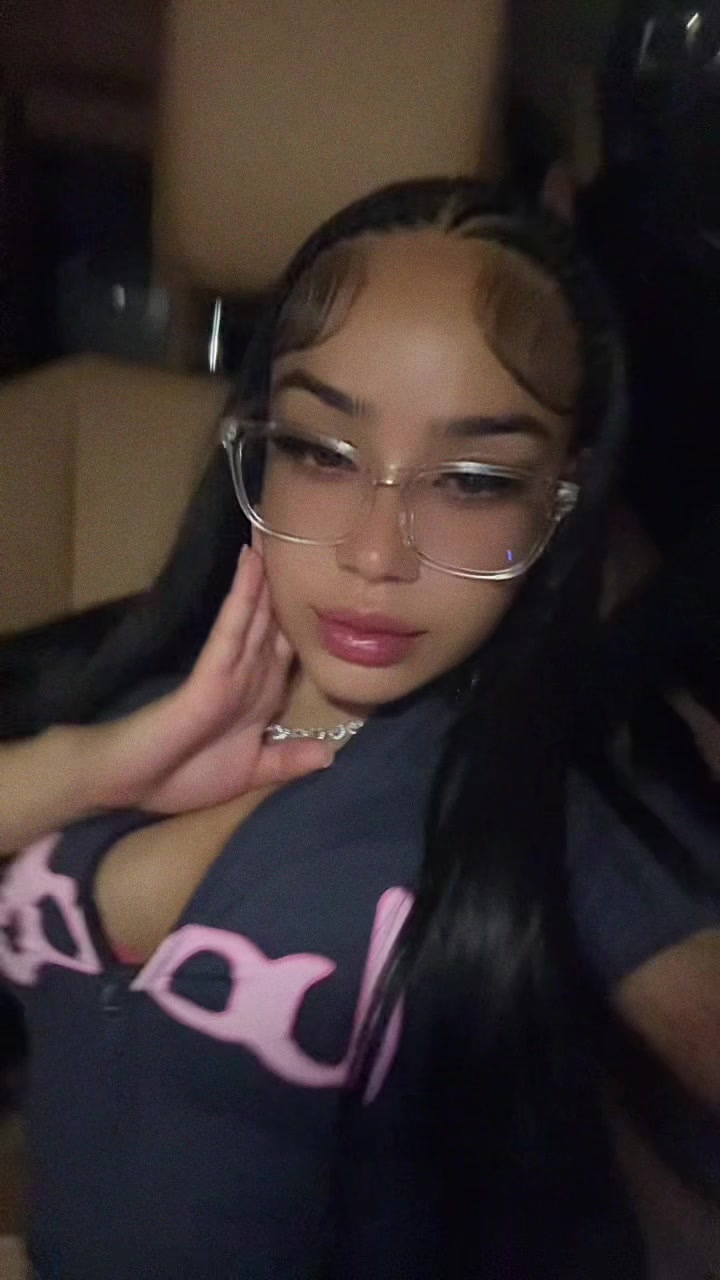 @emilyyq_