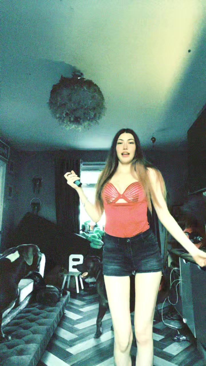 @️