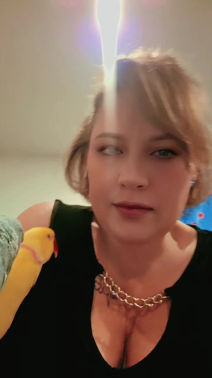 @yvonneRT77