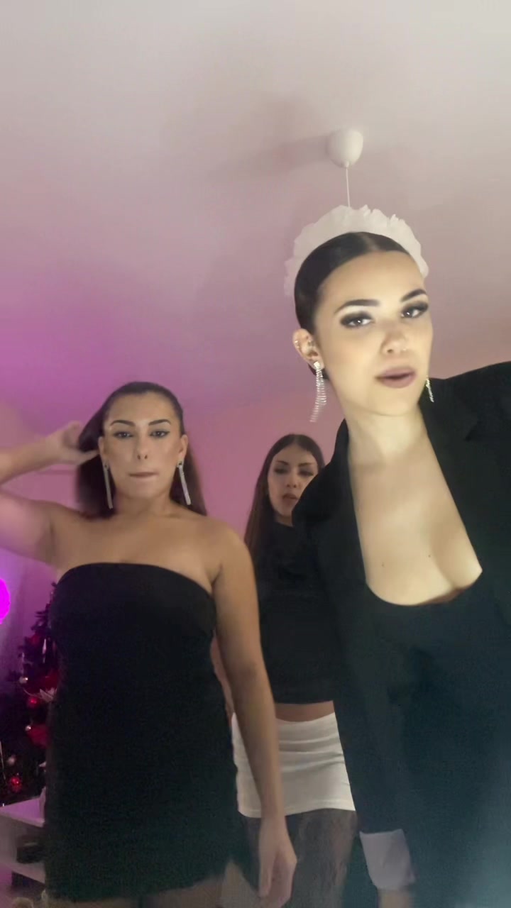 @𝓹𝓮𝓵𝓪