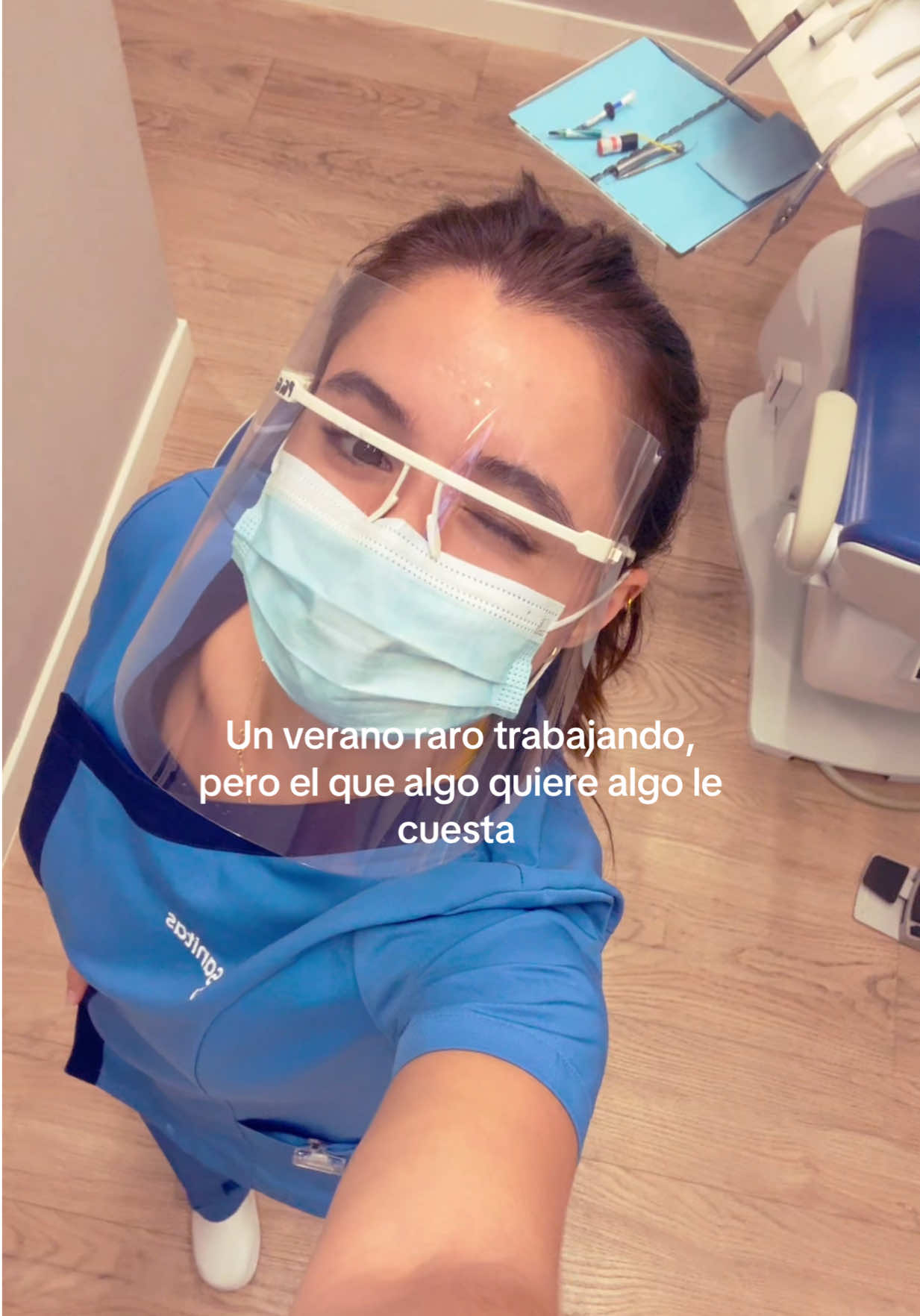 @elenita