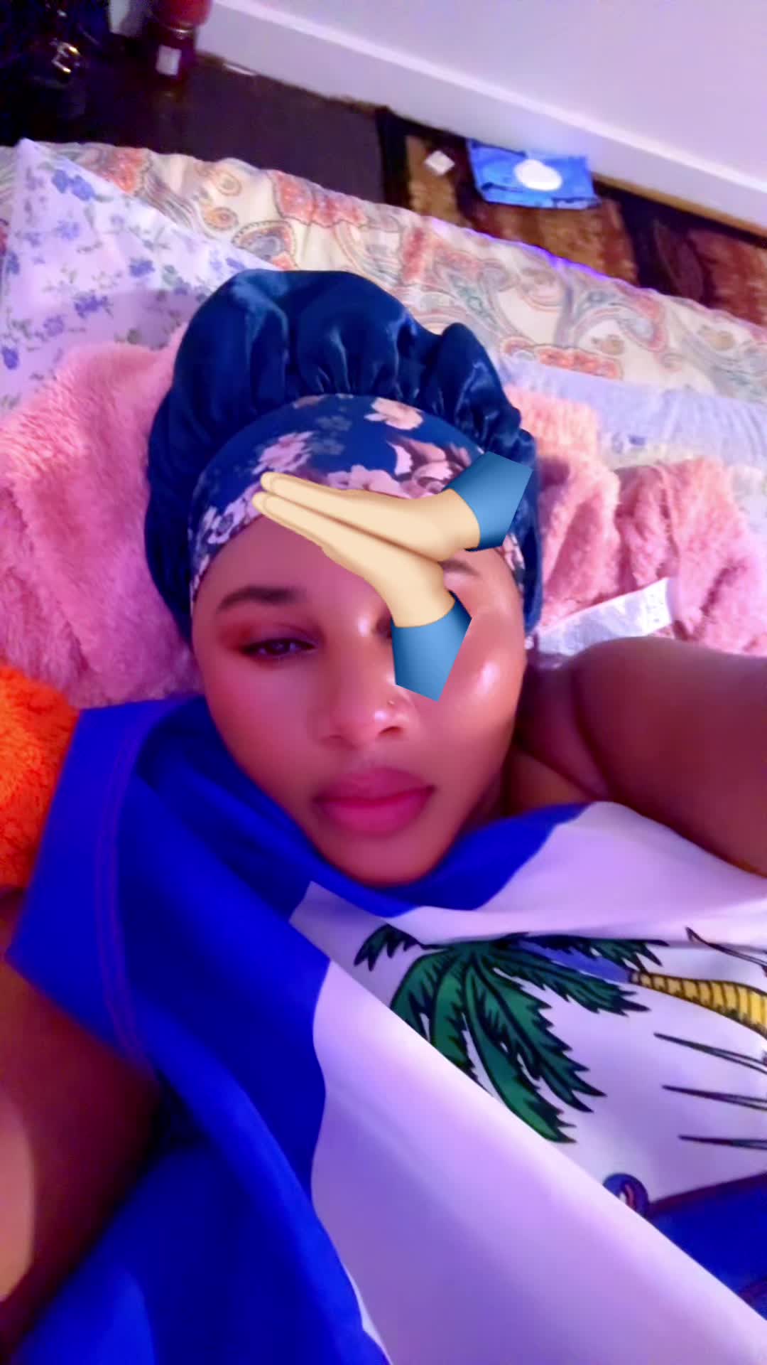 @Katoo love moun b&eacute;ni 😇💙❤️💯