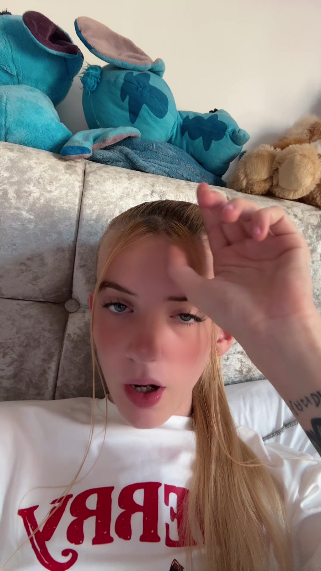 @Ell🩷