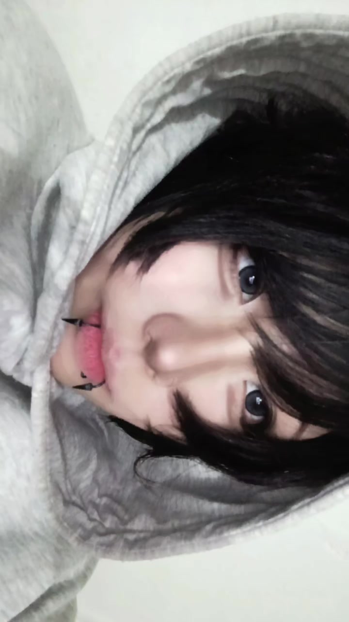 @nicolás (˶ˆ ω ˆ˵)