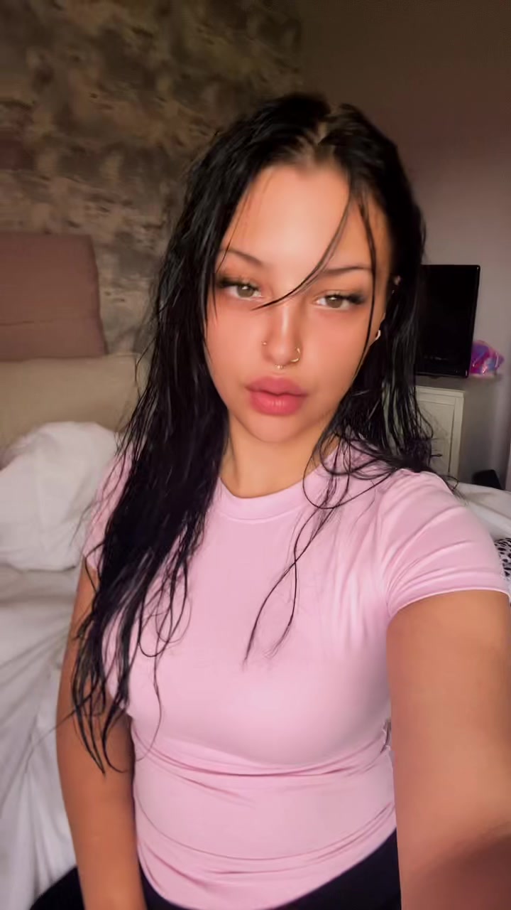 @Woopwoopthatsthesoundofelyse🍃
