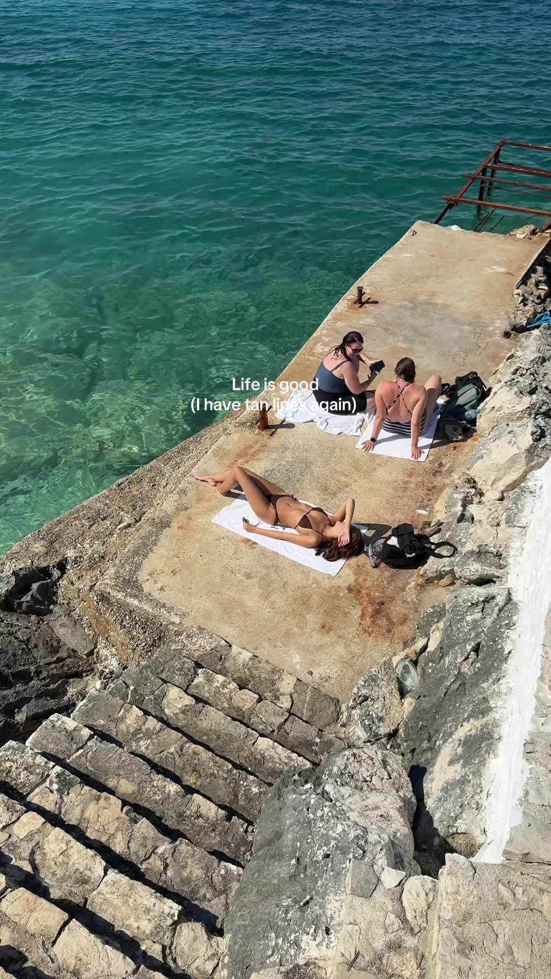 @Livvylou
