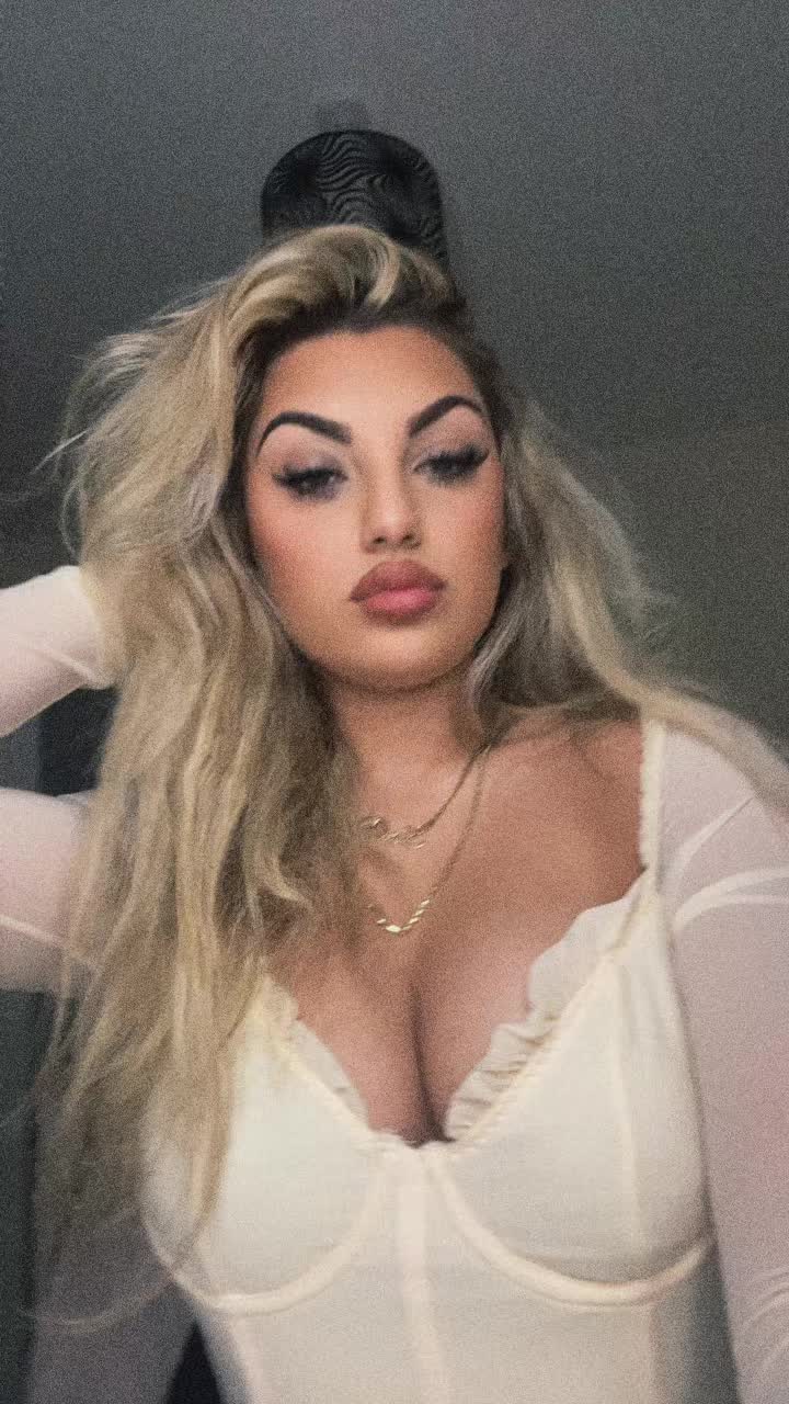 @$abina🖤