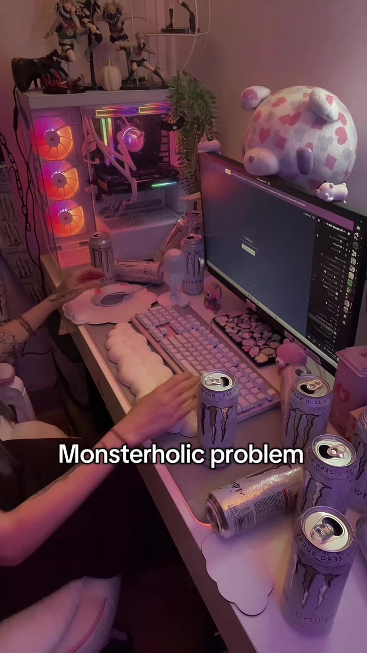 @spookydollie_