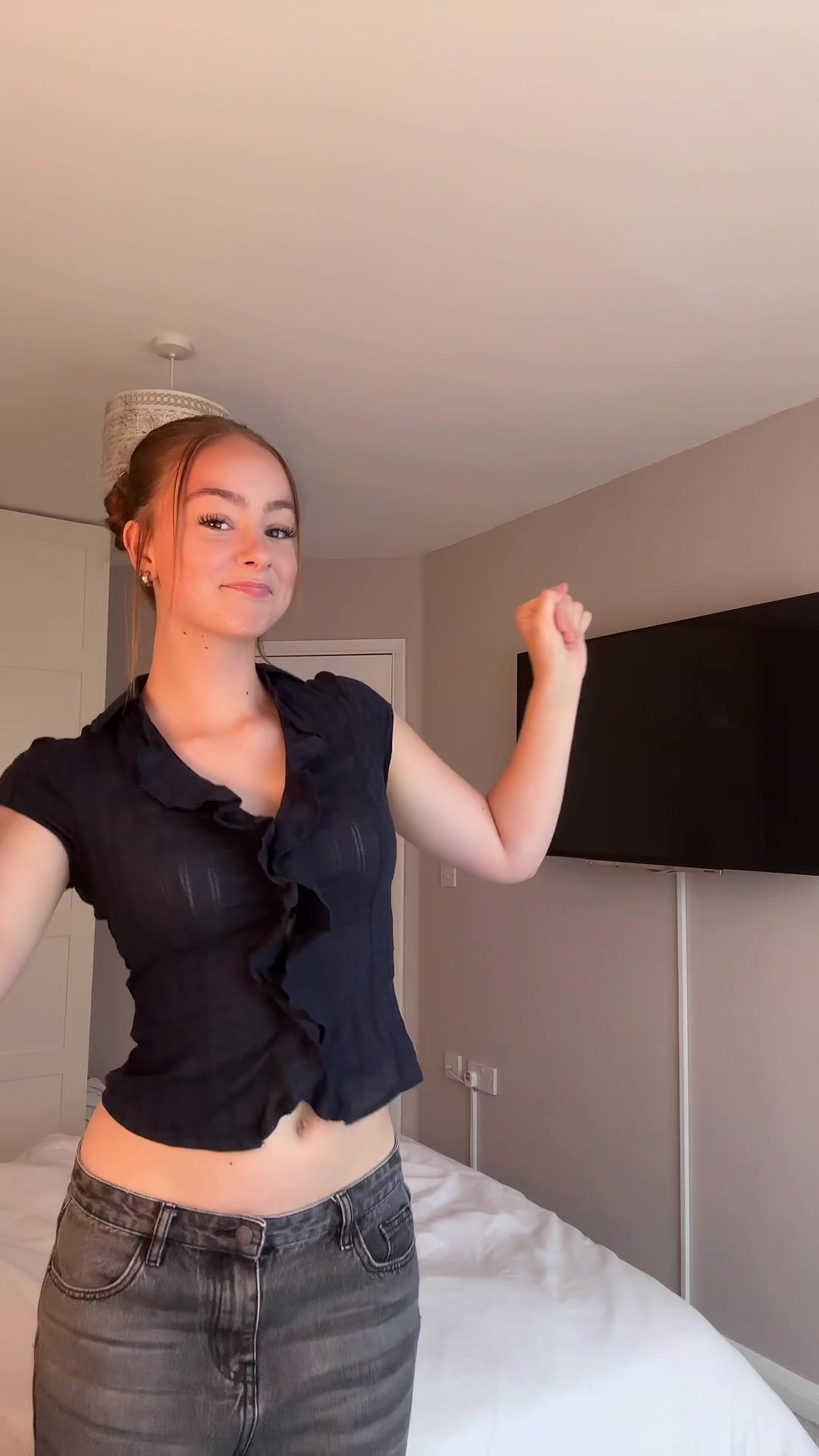 @lily