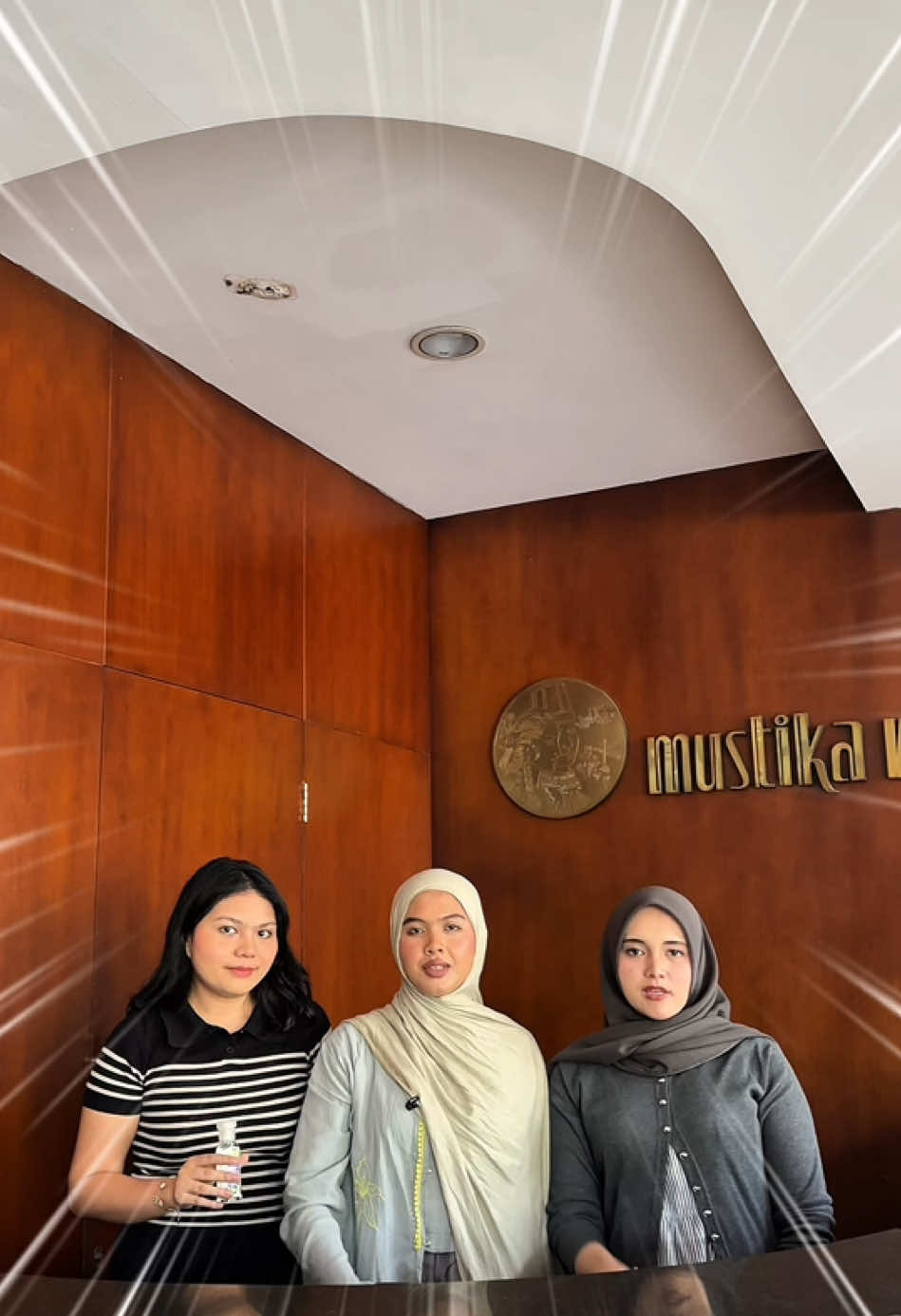 @mustikaratuid_