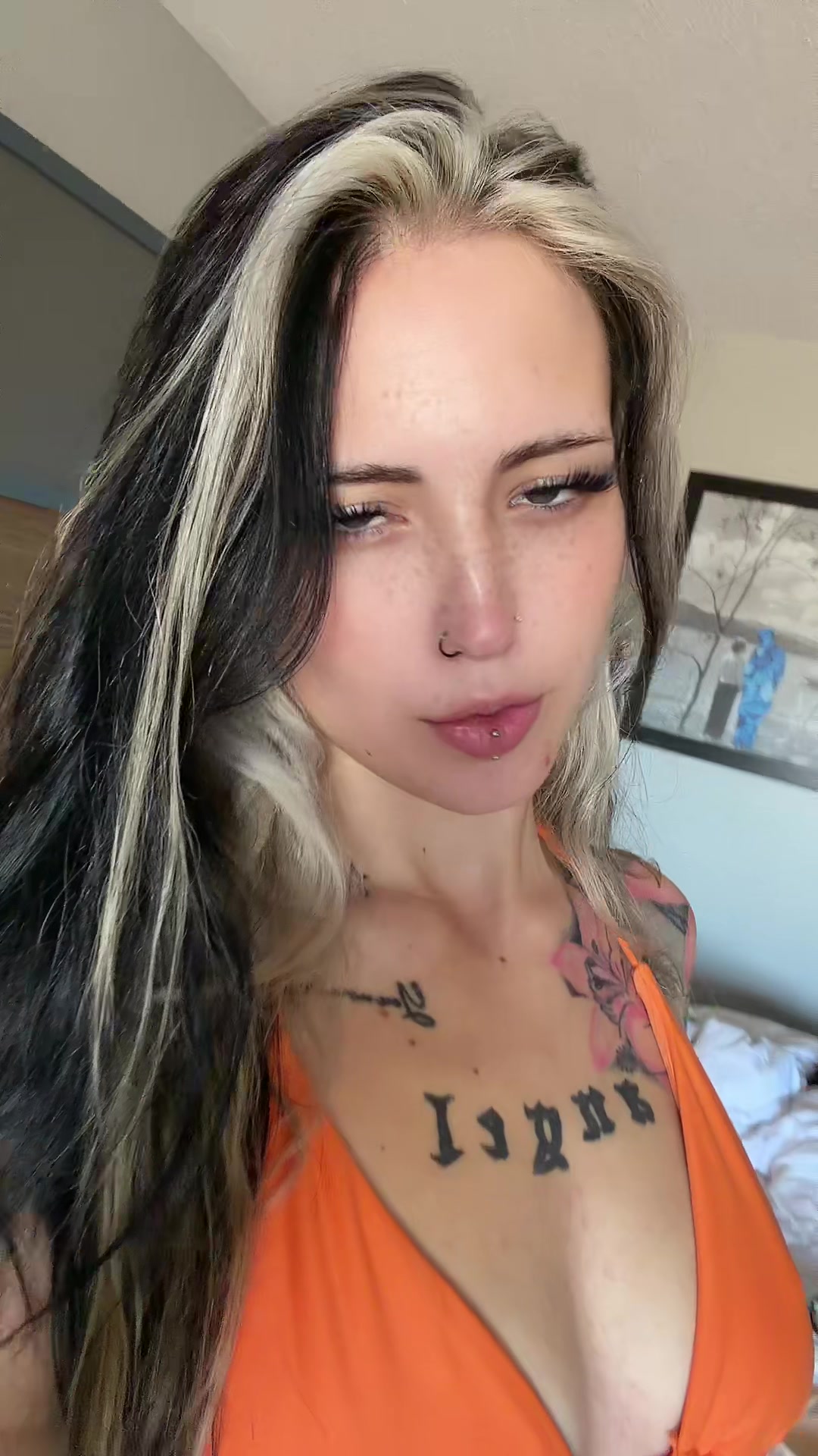 @Lily