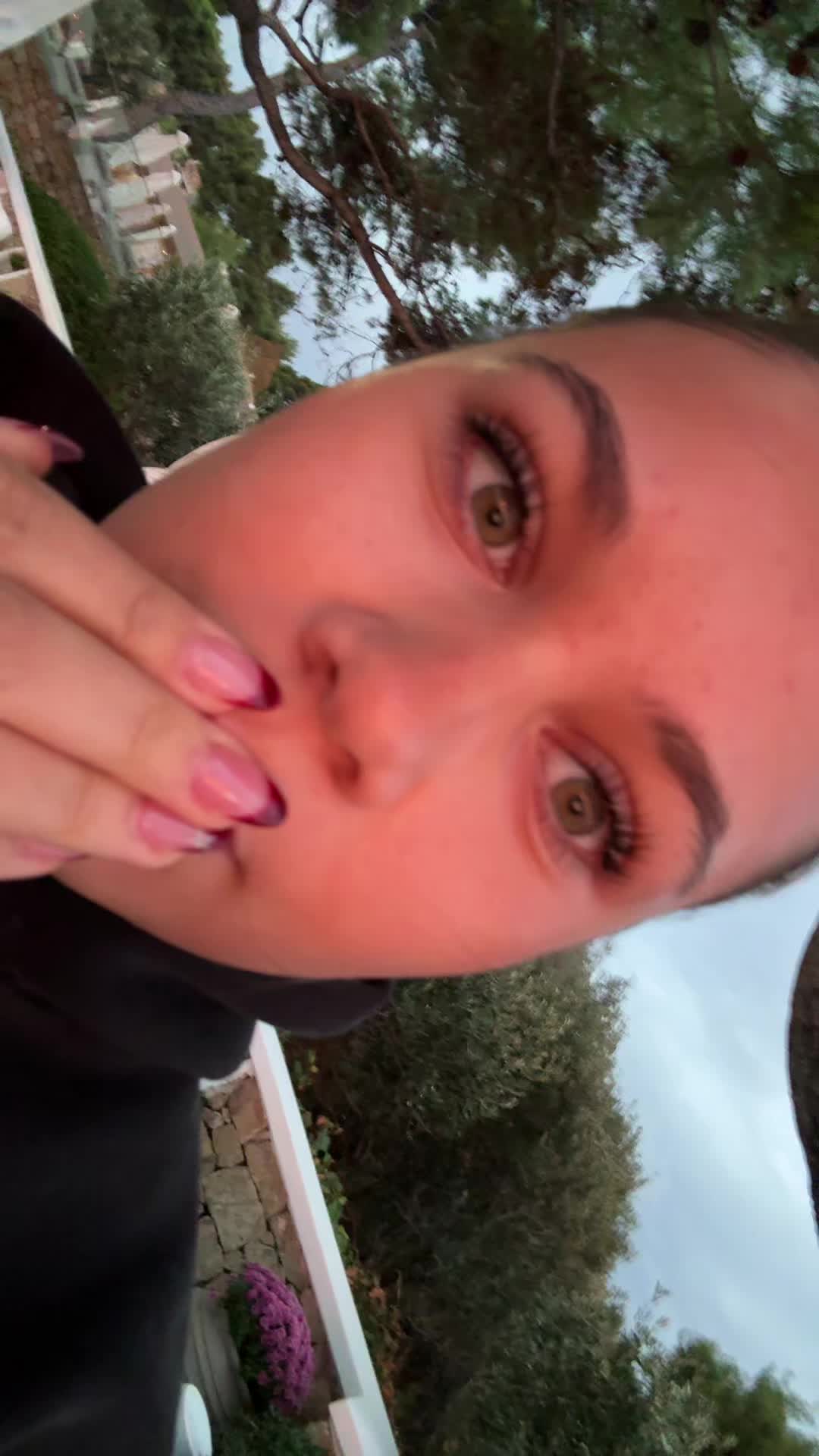 @Luana