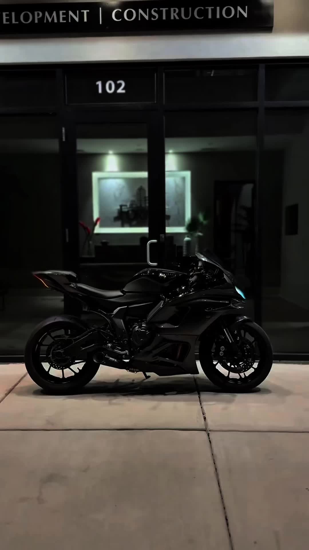 @cybemoto