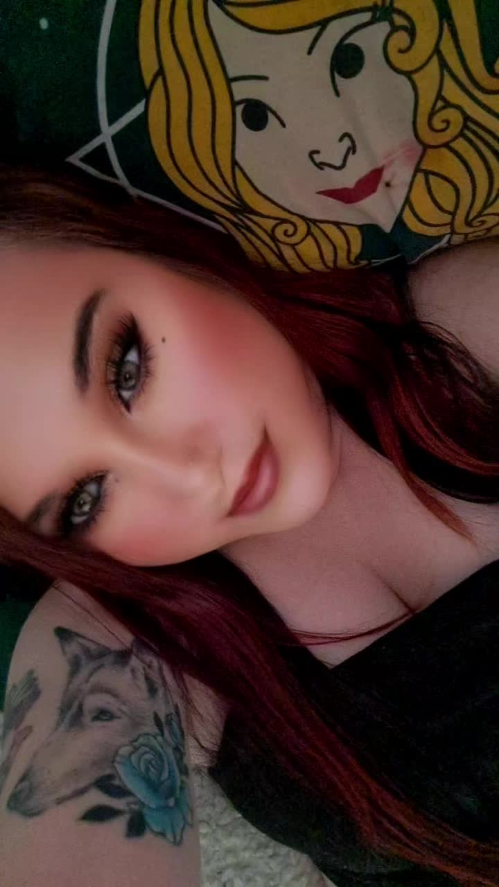 @QueenPandaPaw🐼🔥❤️🤍💙