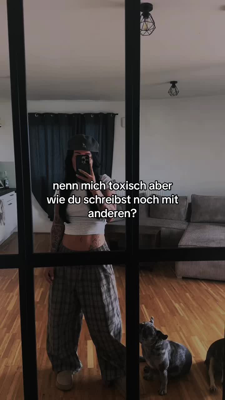 @✨