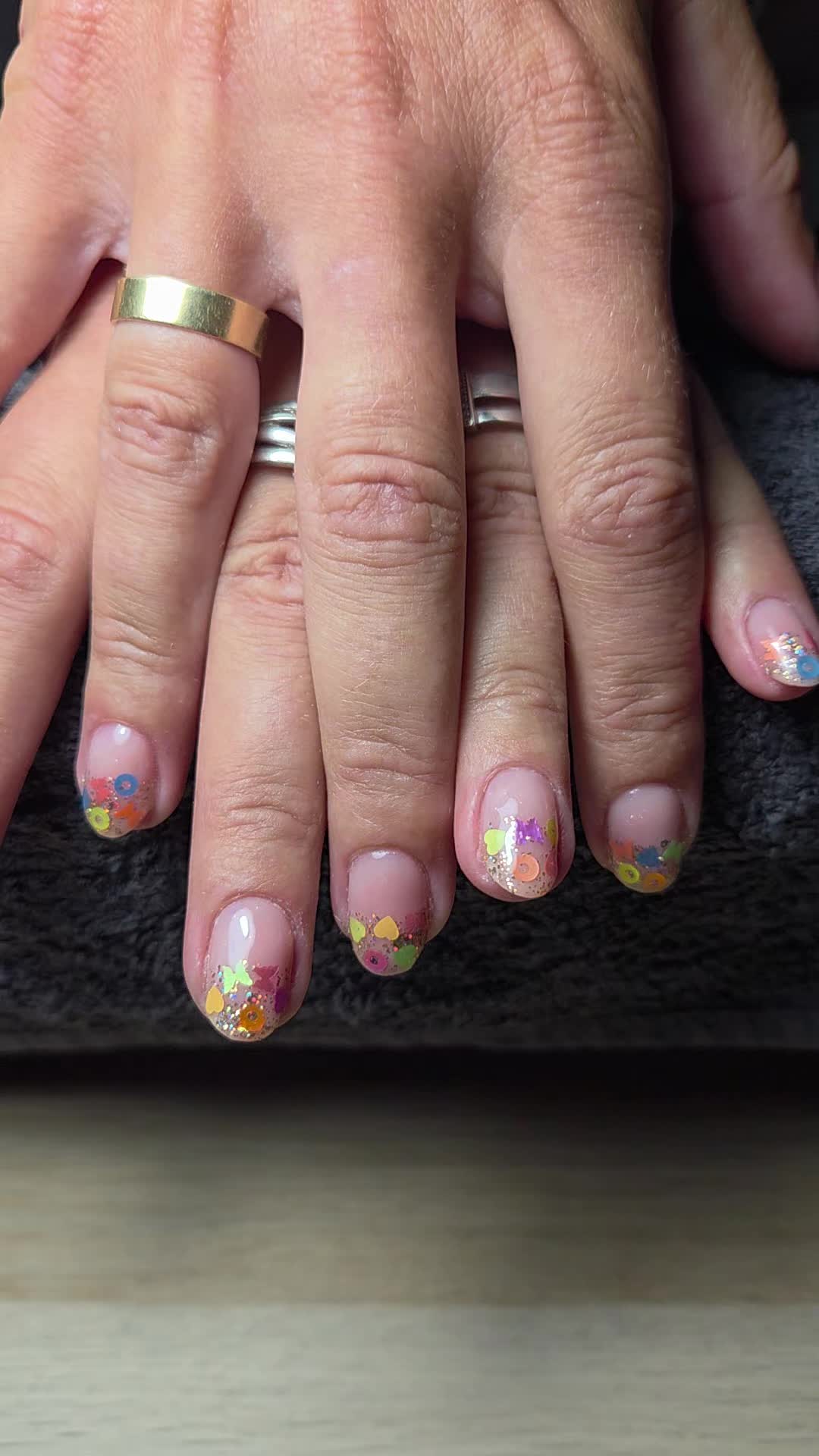 @Creawithnails