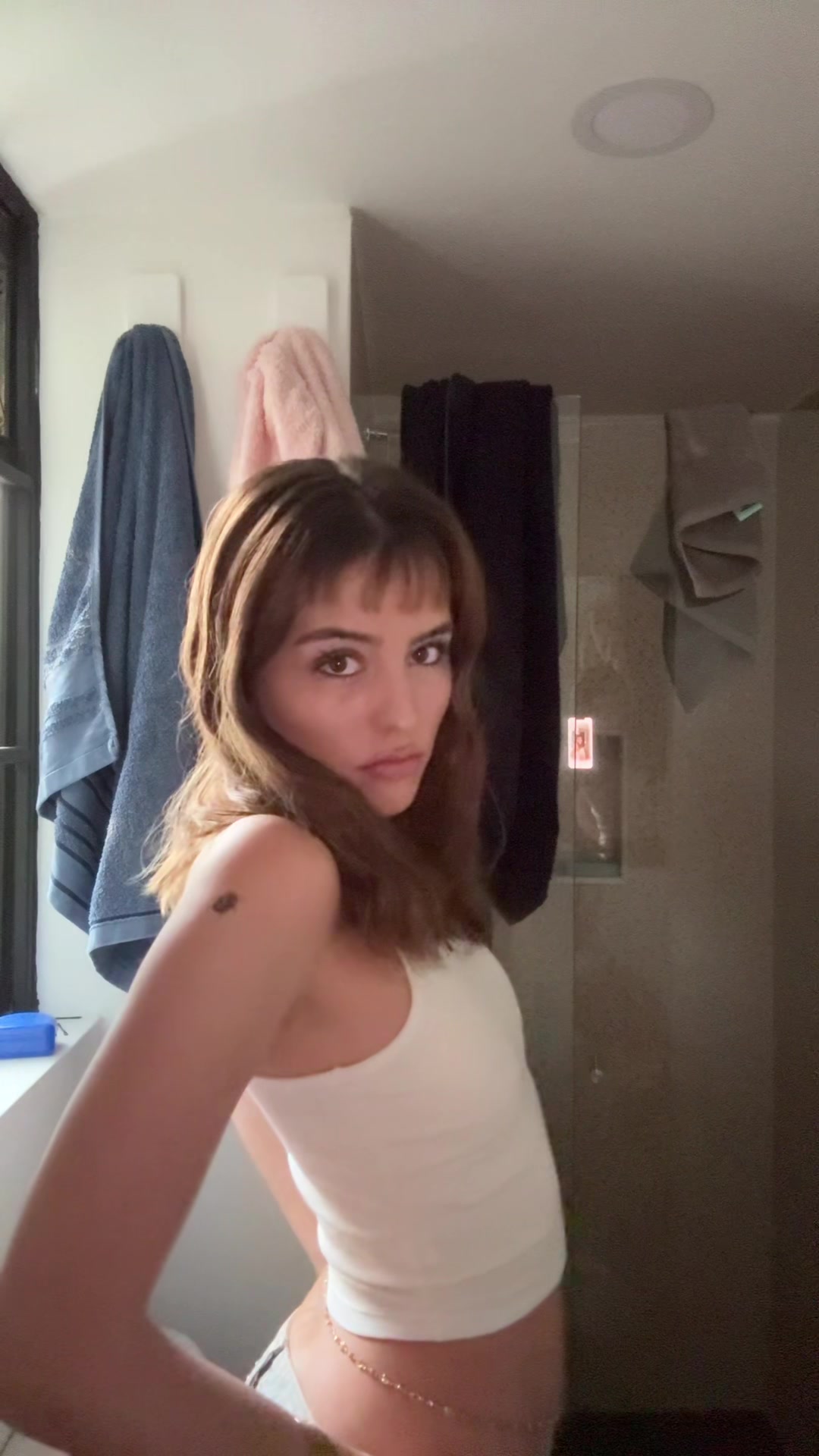 @marisglitterpuss
