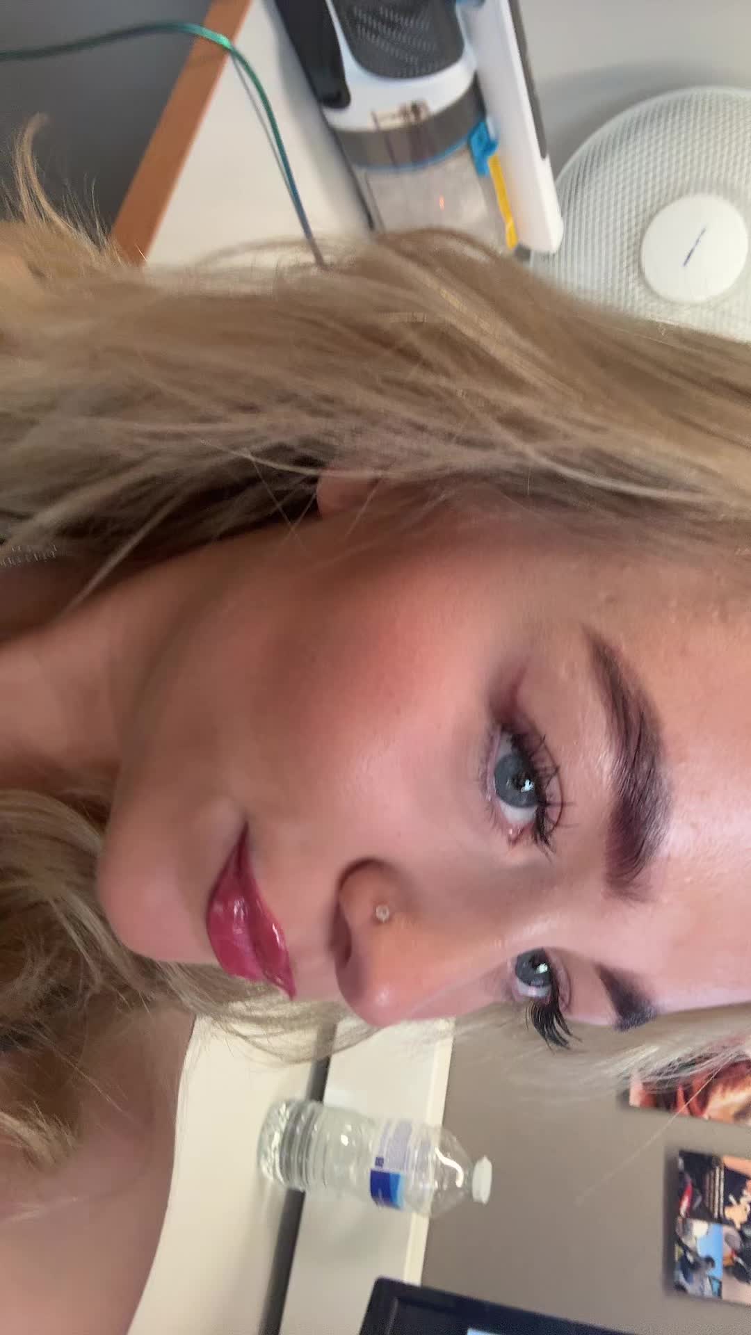 @Millsx