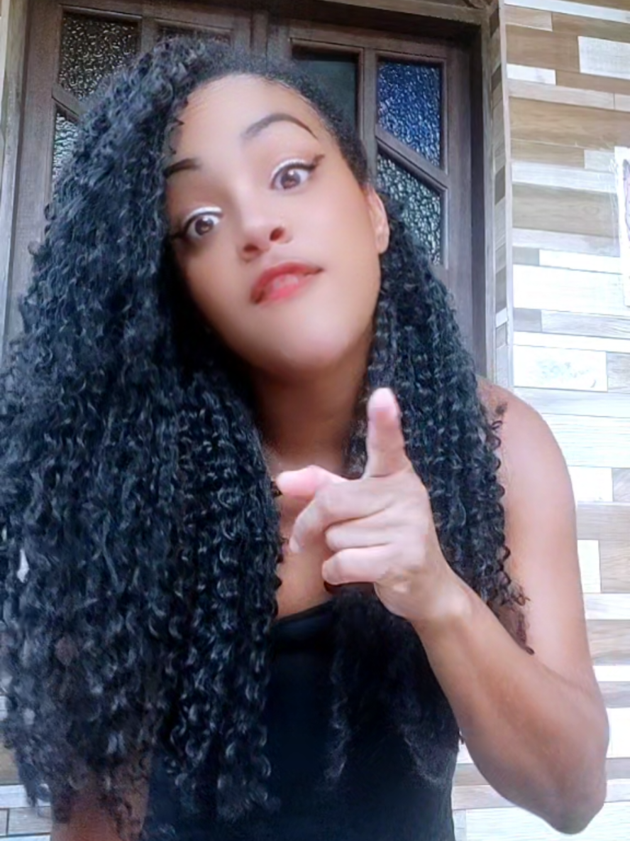 @Lucy a guria do short sexy