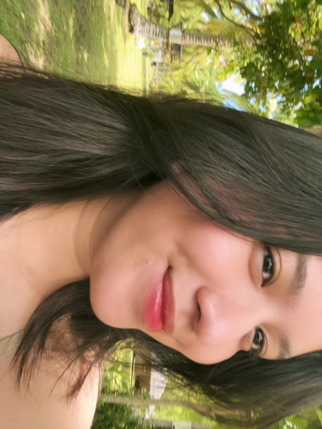 @suzannee
