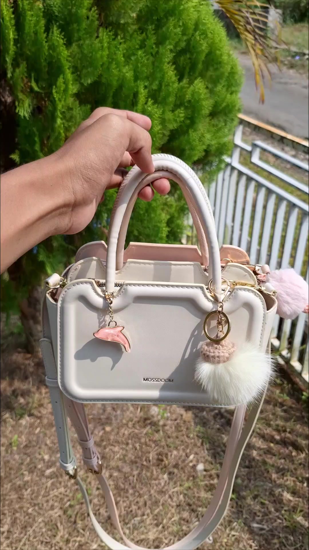 @Viora Bag