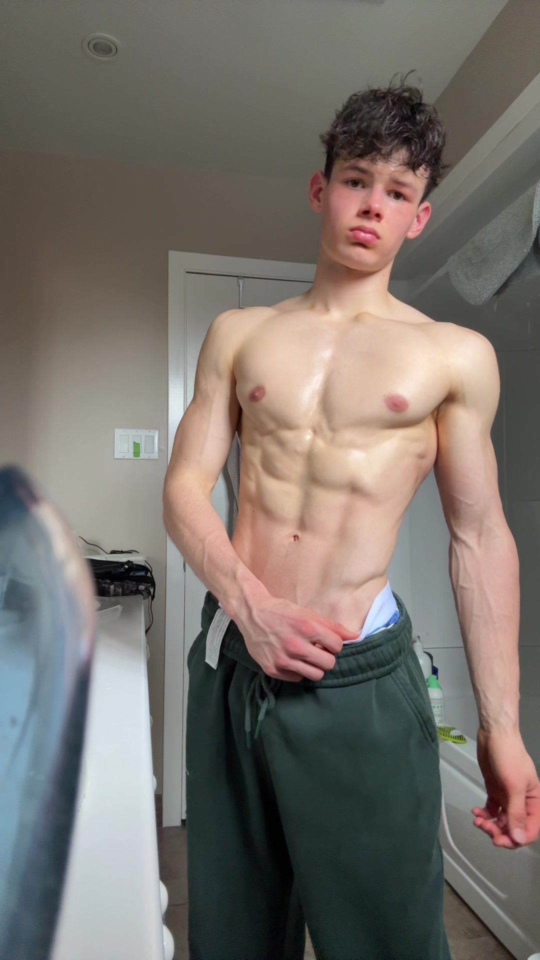 @Ezronian lifts
