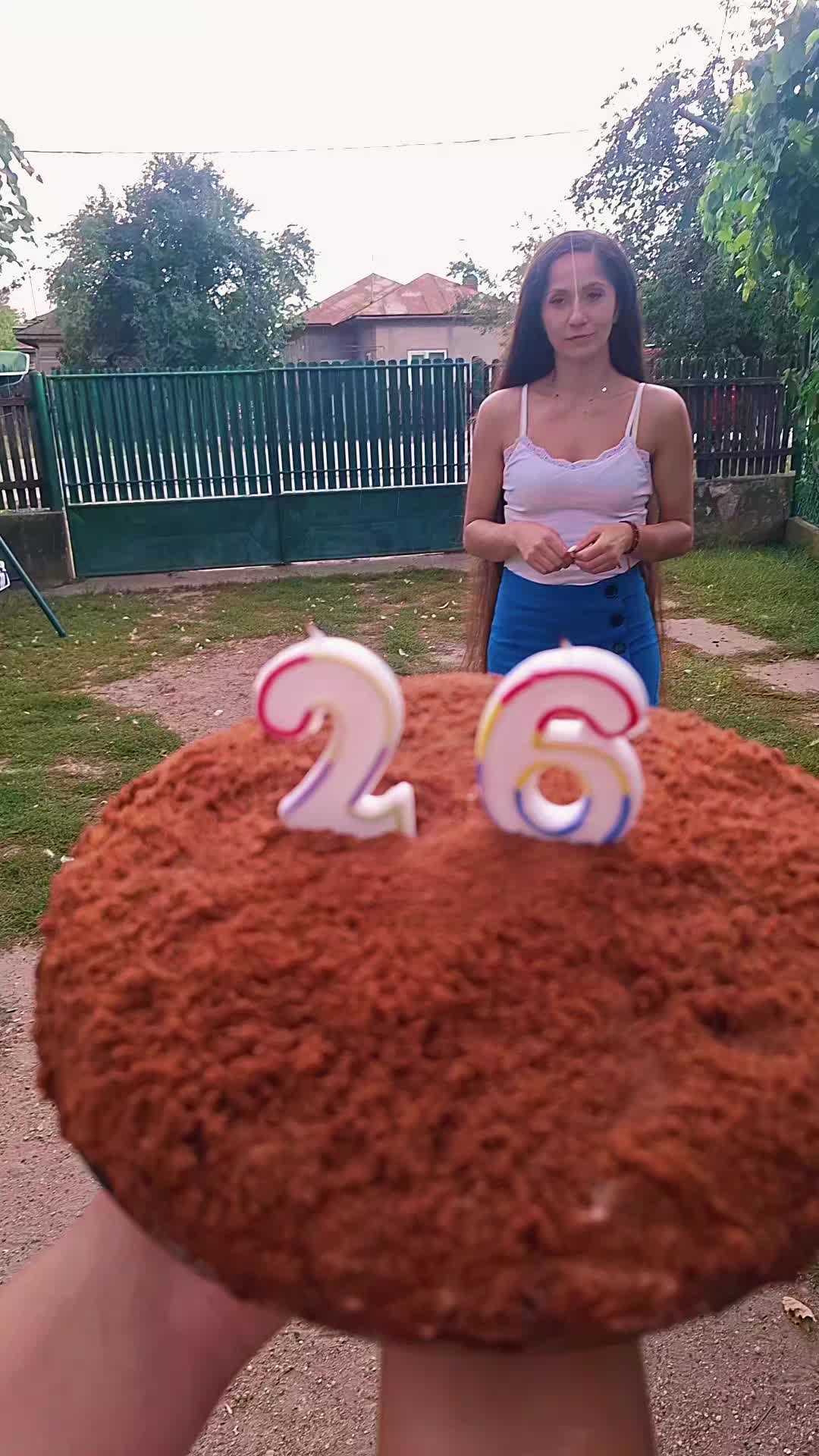 @Elena Monica