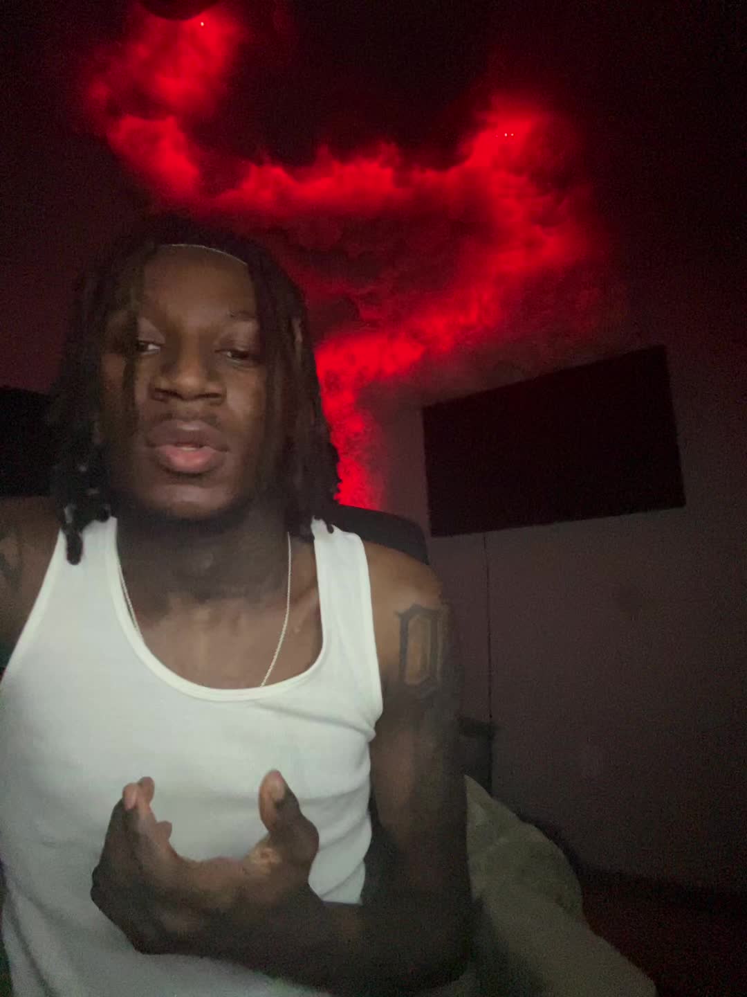 @Aj🖤