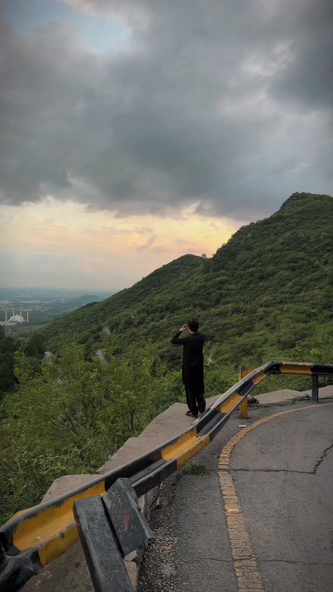 @Dr.xᴀꜰꜰʏ 🐺