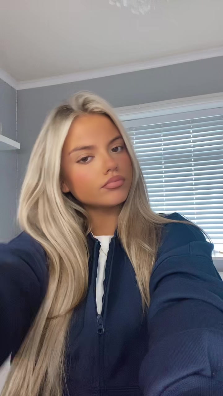 @Lucy Clifford