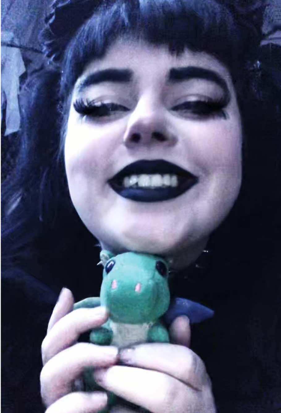 @🕷️𝕽𝖎𝖑𝖊𝖞 𝕮𝖔𝖚𝖙𝖚𝖗𝖊🖤